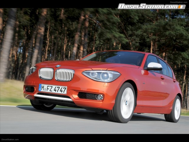 BMW 1 Series  Urban Line 2012 Picture #21 BMW 1 Series  Urban Line 2012 Picture #21
