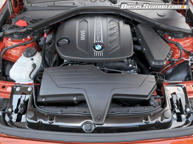 BMW 1 Series  Urban Line 2012 Picture #38 BMW 1 Series  Urban Line 2012 Picture #38