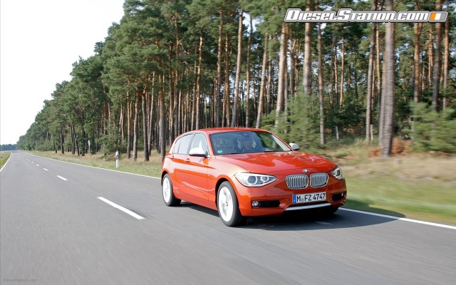 BMW 1 Series  Urban Line 2012 Widescreen Picture #1 BMW 1 Series  Urban Line 2012 Widescreen Picture #1