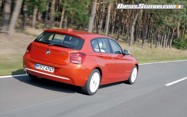 BMW 1 Series  Urban Line 2012 Widescreen Picture #40 BMW 1 Series  Urban Line 2012 Widescreen Picture #40