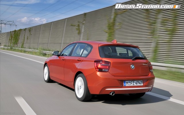 BMW 1 Series  Urban Line 2012 Widescreen Picture #18 BMW 1 Series  Urban Line 2012 Widescreen Picture #18