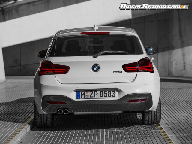 BMW 1 Series 5 Door Picture #3 BMW 1 Series 5 Door Picture #3