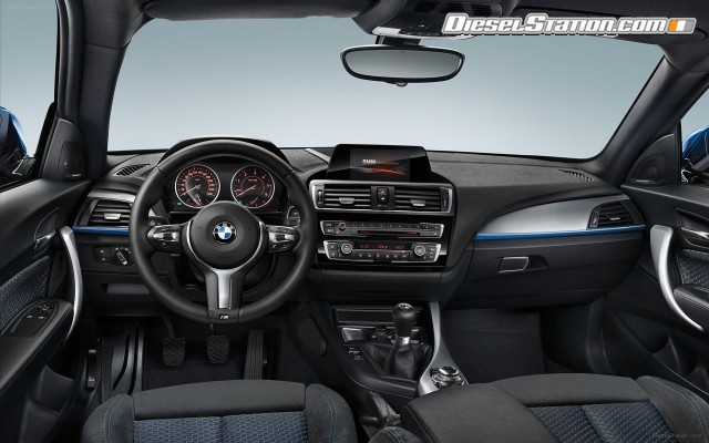 BMW 1 Series 5 Door Widescreen Picture #2 BMW 1 Series 5 Door Widescreen Picture #2