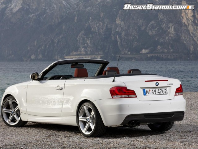BMW 1 Series Convertible 2012 Picture #31 BMW 1 Series Convertible 2012 Picture #31