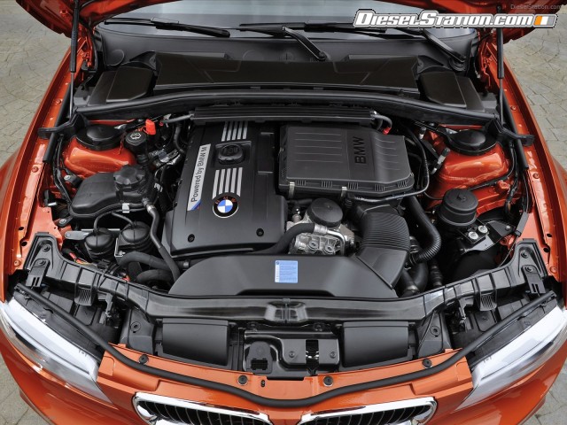 BMW 1 Series M Coupe 2011 Picture #52 BMW 1 Series M Coupe 2011 Picture #52