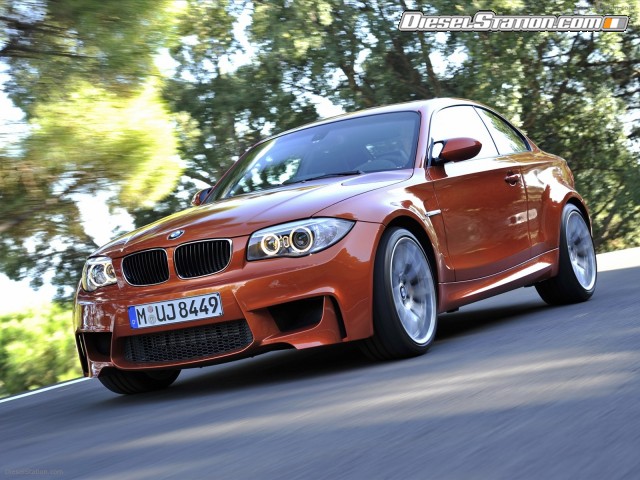 BMW 1 Series M Coupe 2011 Picture #34 BMW 1 Series M Coupe 2011 Picture #34