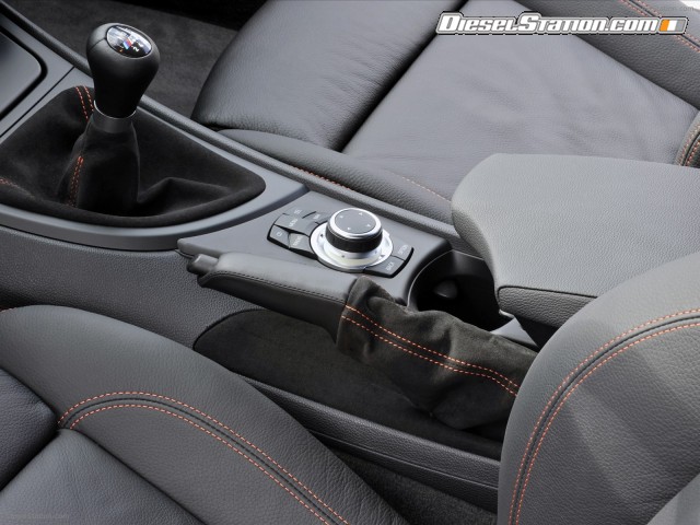 BMW 1 Series M Coupe 2011 Picture #58 BMW 1 Series M Coupe 2011 Picture #58