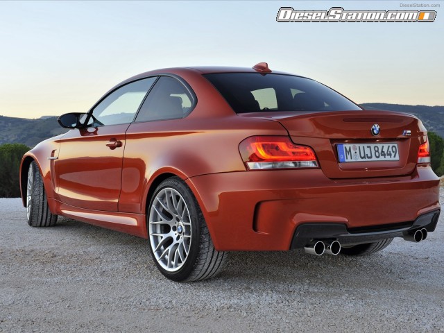 BMW 1 Series M Coupe 2011 Picture #31 BMW 1 Series M Coupe 2011 Picture #31