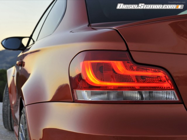 BMW 1 Series M Coupe 2011 Picture #17 BMW 1 Series M Coupe 2011 Picture #17