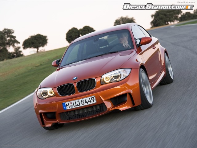 BMW 1 Series M Coupe 2011 Picture #14 BMW 1 Series M Coupe 2011 Picture #14