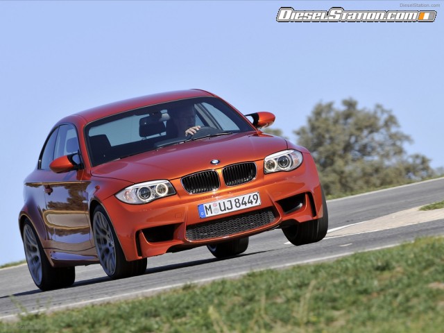 BMW 1 Series M Coupe 2011 Picture #43 BMW 1 Series M Coupe 2011 Picture #43