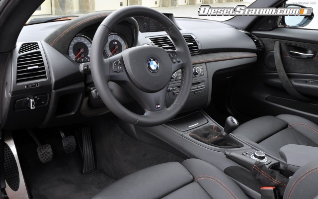 BMW 1 Series M Coupe 2011 Widescreen Picture #50 BMW 1 Series M Coupe 2011 Widescreen Picture #50
