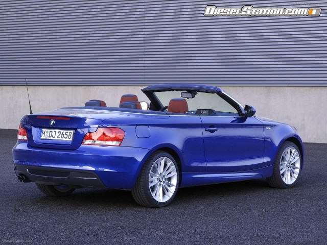 BMW 135i Convertible Picture #4 BMW 135i Convertible Picture #4