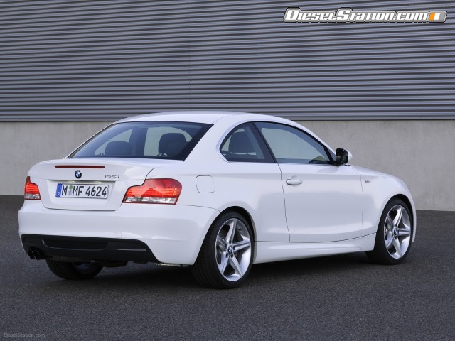 BMW 135i Coupe Picture #26 BMW 135i Coupe Picture #26