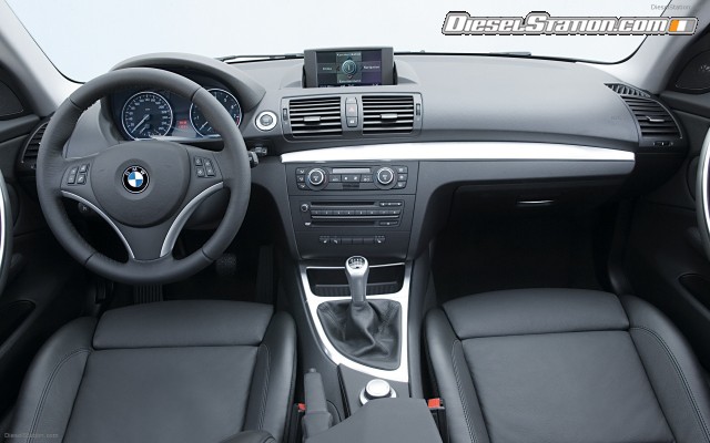 BMW 135i Widescreen Picture #46 BMW 135i Widescreen Picture #46
