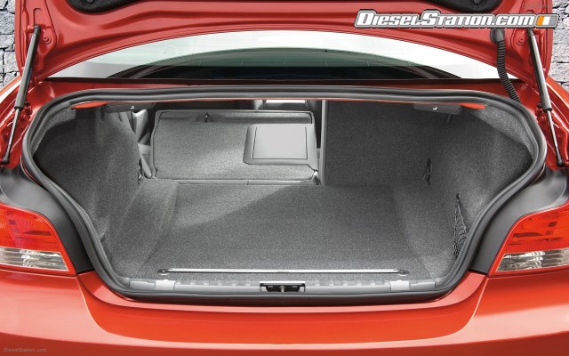 BMW 135i Widescreen Picture #10 BMW 135i Widescreen Picture #10