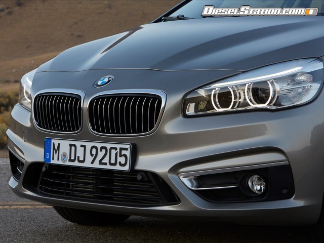 BMW 2 Series Active Tourer 2015 Picture #69 BMW 2 Series Active Tourer 2015 Picture #69