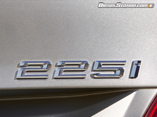 BMW 2 Series Active Tourer 2015 Picture #72 BMW 2 Series Active Tourer 2015 Picture #72