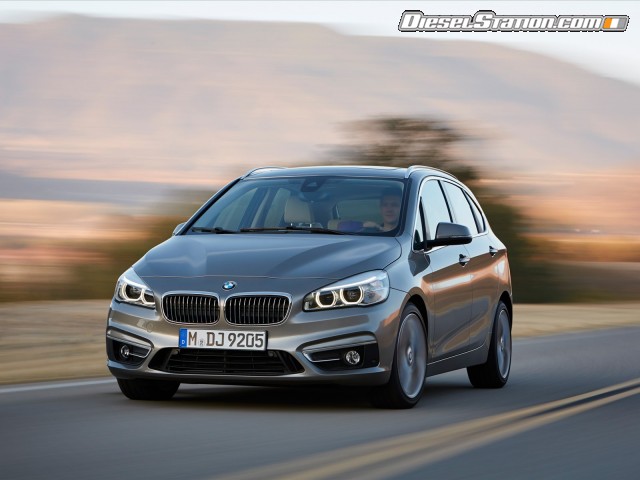 BMW 2 Series Active Tourer 2015 Picture #44 BMW 2 Series Active Tourer 2015 Picture #44