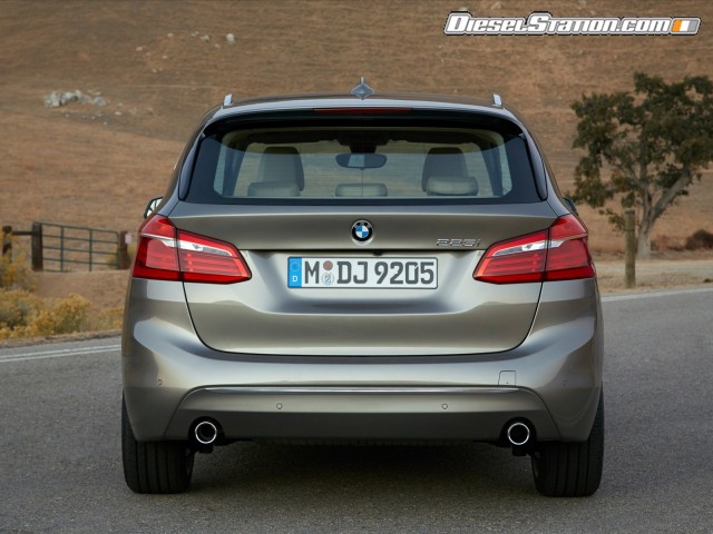 BMW 2 Series Active Tourer 2015 Picture #65 BMW 2 Series Active Tourer 2015 Picture #65