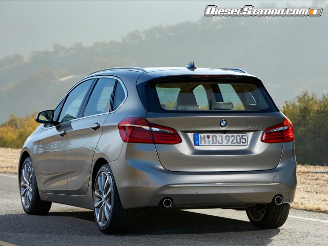 BMW 2 Series Active Tourer 2015 Picture #25 BMW 2 Series Active Tourer 2015 Picture #25