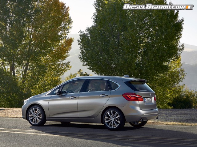 BMW 2 Series Active Tourer 2015 Picture #1 BMW 2 Series Active Tourer 2015 Picture #1