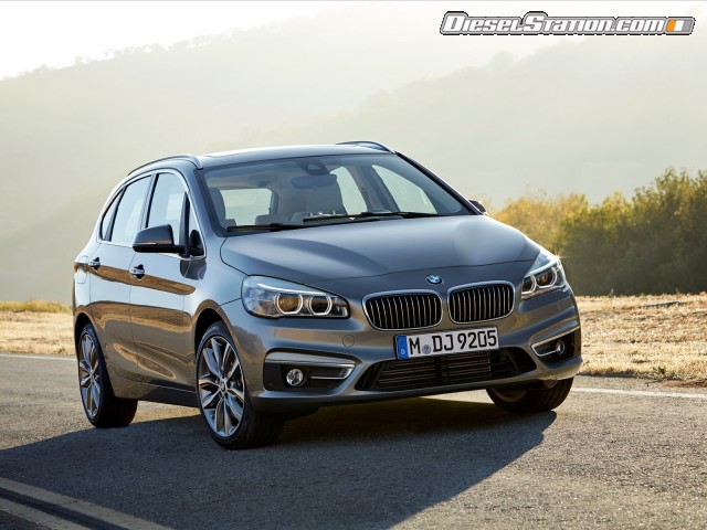 BMW 2 Series Active Tourer 2015 Picture #8 BMW 2 Series Active Tourer 2015 Picture #8