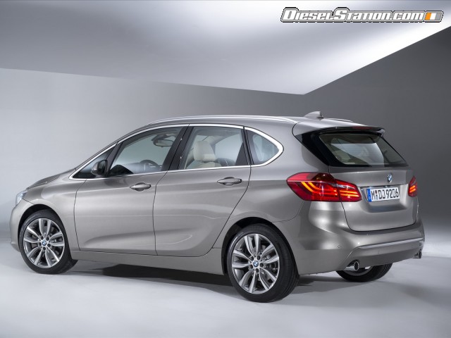 BMW 2 Series Active Tourer 2015 Picture #36 BMW 2 Series Active Tourer 2015 Picture #36