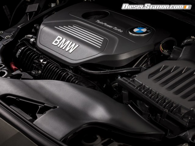 BMW 2 Series Active Tourer 2015 Picture #15 BMW 2 Series Active Tourer 2015 Picture #15