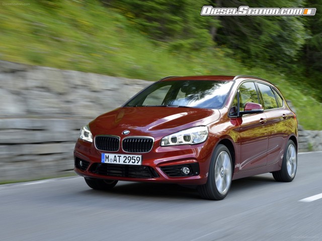 BMW 2 Series Active Tourer 2015 Picture #101 BMW 2 Series Active Tourer 2015 Picture #101