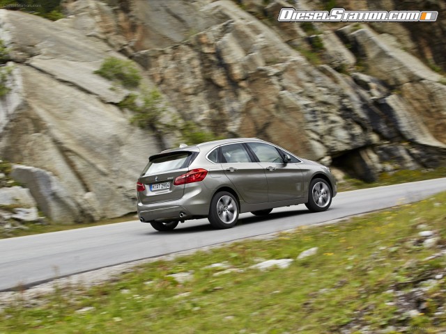 BMW 2 Series Active Tourer 2015 Picture #123 BMW 2 Series Active Tourer 2015 Picture #123