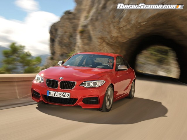 BMW 2 Series Coupe 2014 Picture #17 BMW 2 Series Coupe 2014 Picture #17