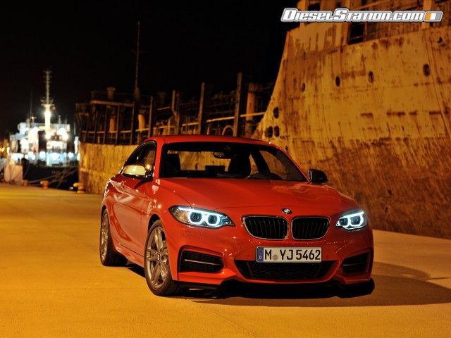 BMW 2 Series Coupe 2014 Picture #3 BMW 2 Series Coupe 2014 Picture #3