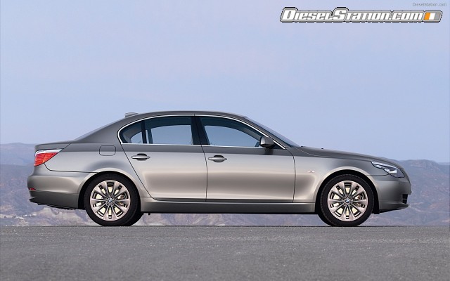 BMW 2009 5 Series Widescreen Picture #11 BMW 2009 5 Series Widescreen Picture #11