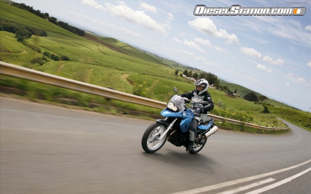 BMW 2009 F 650 GS Widescreen Picture #6 BMW 2009 F 650 GS Widescreen Picture #6