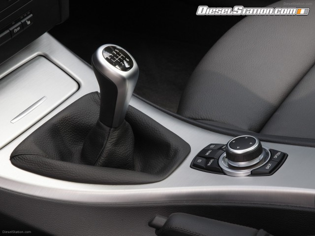 BMW 2010 320d EfficientDynamics Edition Picture #19 BMW 2010 320d EfficientDynamics Edition Picture #19