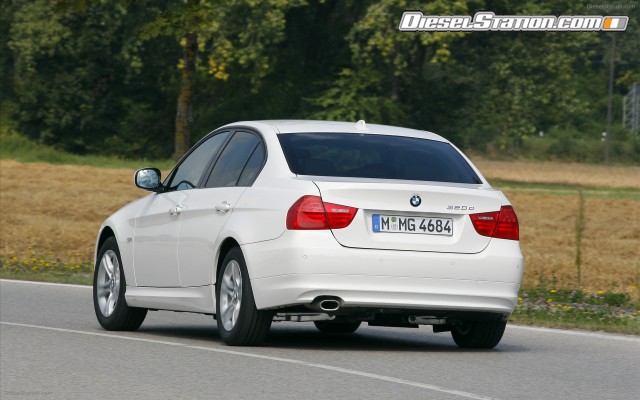 BMW 2010 320d EfficientDynamics Edition Widescreen Picture #8 BMW 2010 320d EfficientDynamics Edition Widescreen Picture #8