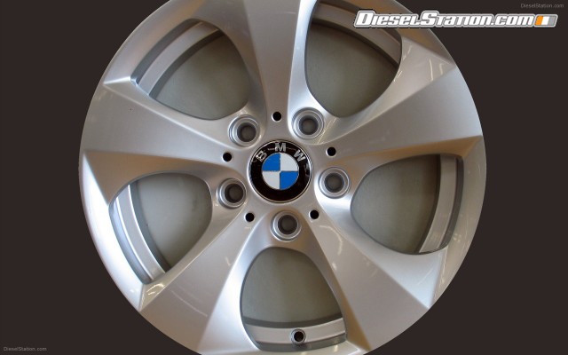 BMW 2010 320d EfficientDynamics Edition Widescreen Picture #24 BMW 2010 320d EfficientDynamics Edition Widescreen Picture #24