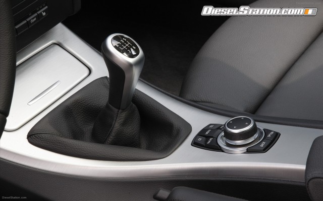 BMW 2010 320d EfficientDynamics Edition Widescreen Picture #13 BMW 2010 320d EfficientDynamics Edition Widescreen Picture #13