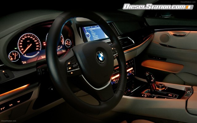 BMW 2010 5 Series Gran Turismo Widescreen Picture #47 BMW 2010 5 Series Gran Turismo Widescreen Picture #47