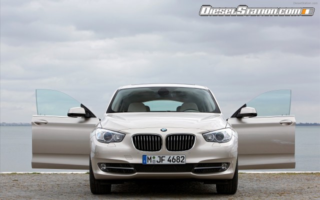 BMW 2010 5 Series Gran Turismo Widescreen Picture #4 BMW 2010 5 Series Gran Turismo Widescreen Picture #4