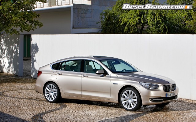 BMW 2010 5 Series Gran Turismo Widescreen Picture #32 BMW 2010 5 Series Gran Turismo Widescreen Picture #32