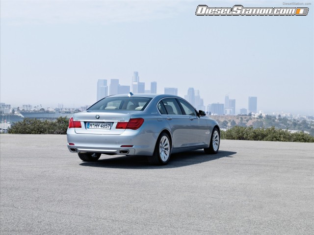 BMW 2010 7 Series ActiveHybrid Picture #13 BMW 2010 7 Series ActiveHybrid Picture #13