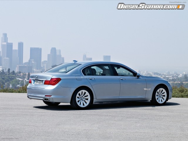 BMW 2010 7 Series ActiveHybrid Picture #7 BMW 2010 7 Series ActiveHybrid Picture #7