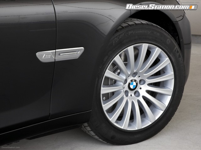 BMW 2010 7 Series High Security Picture #7 BMW 2010 7 Series High Security Picture #7