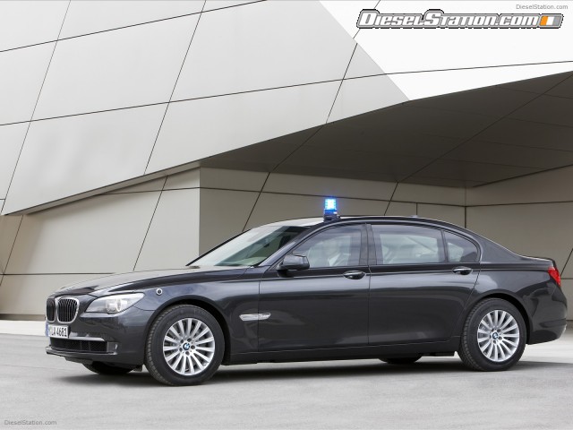 BMW 2010 7 Series High Security Picture #36 BMW 2010 7 Series High Security Picture #36
