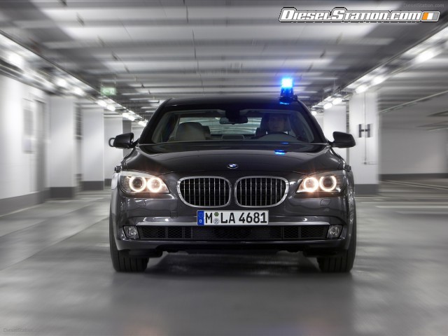 BMW 2010 7 Series High Security Picture #54 BMW 2010 7 Series High Security Picture #54