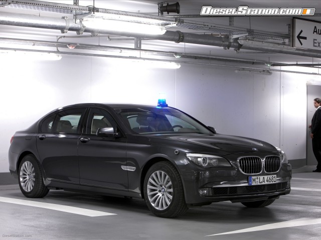 BMW 2010 7 Series High Security Picture #25 BMW 2010 7 Series High Security Picture #25