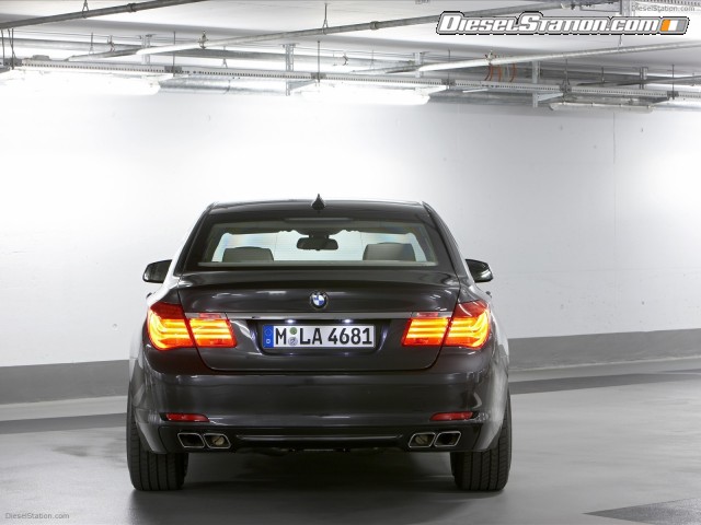 BMW 2010 7 Series High Security Picture #34 BMW 2010 7 Series High Security Picture #34