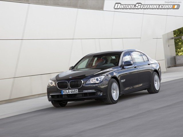 BMW 2010 7 Series High Security Picture #3 BMW 2010 7 Series High Security Picture #3